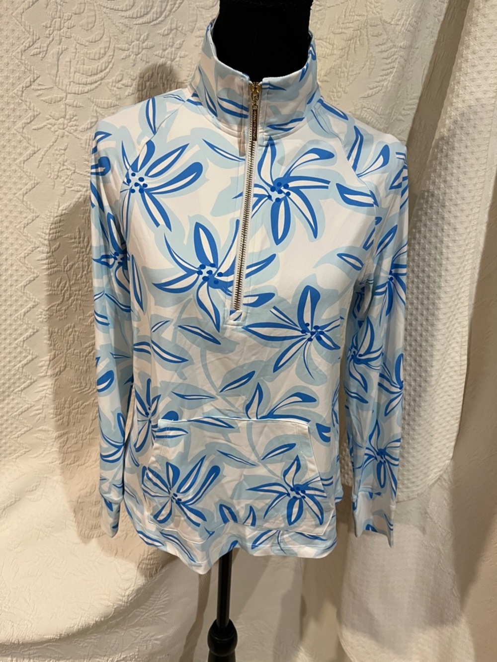 Mary Square Floral Blue and White Hamptons‎ Half Zip Pullover, size small, NWT